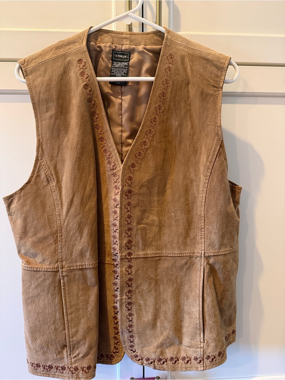 Outback Heritage Women's Tan Suede Embroidered Vest XL